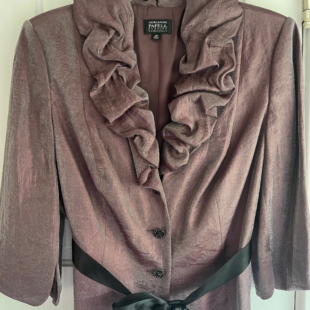 Adrianna Papell Evening Essentials Mauve/Crepe Ruffled Top Size 16W